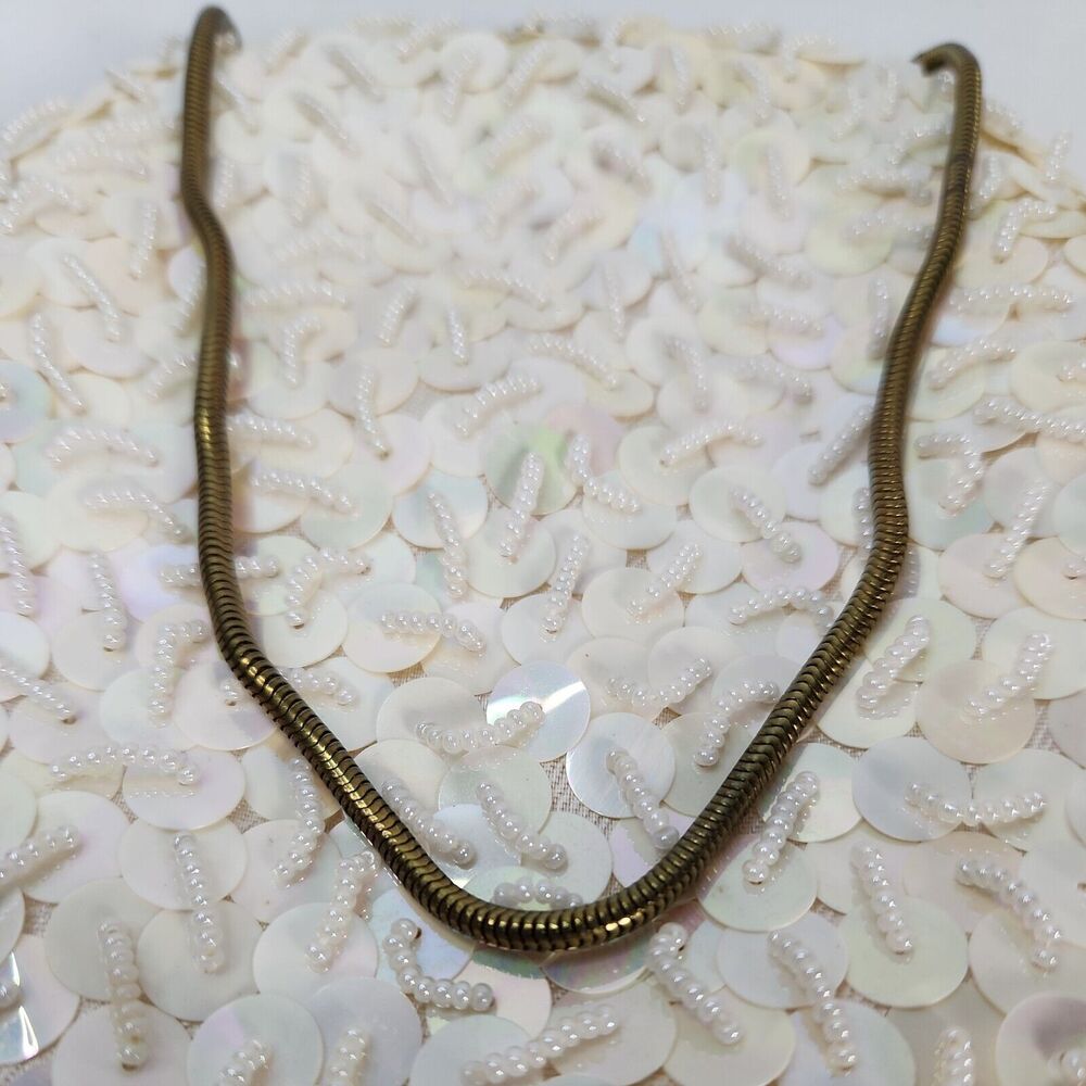 Vtg Handmade White Pearl Bead Sequin Clutch Evening Bag Gold Chain Clasp - Picture 9 of 16